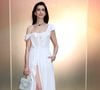 Anne Hathaway é sinônimo de beleza e ícone de moda que inspira milhões de fãs no mundo