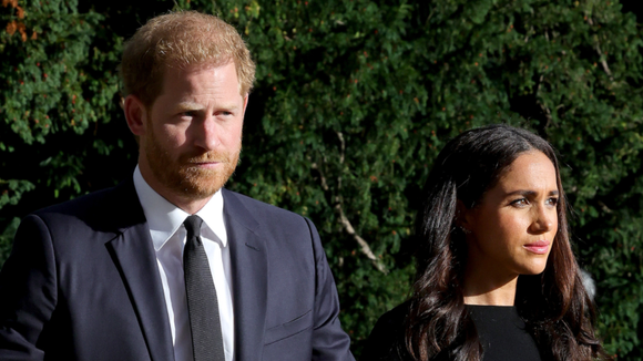 ‘Extremamente insensível’: Meghan Markle irrita Príncipe Harry ao gravar vídeo no local do acidente que matou sua mãe, Princesa Diana