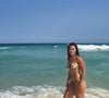 A atriz Maisa Silva publicou recentemente em seu perfil na web algumas fotos aproveitando um dia de folga pelas praias do Rio de Janeiro.