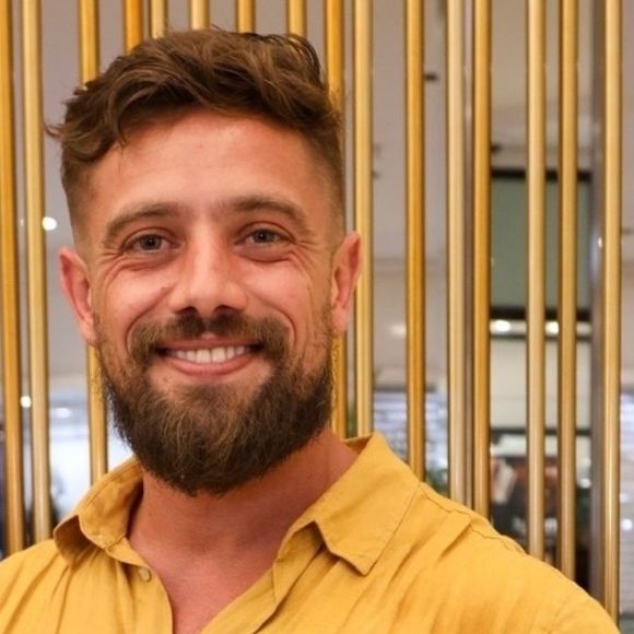 Segundo sua assessoria, a decisão foi tomada para que o ator pudesse se dedicar a novos projetos e explorar outras oportunidades na carreira.