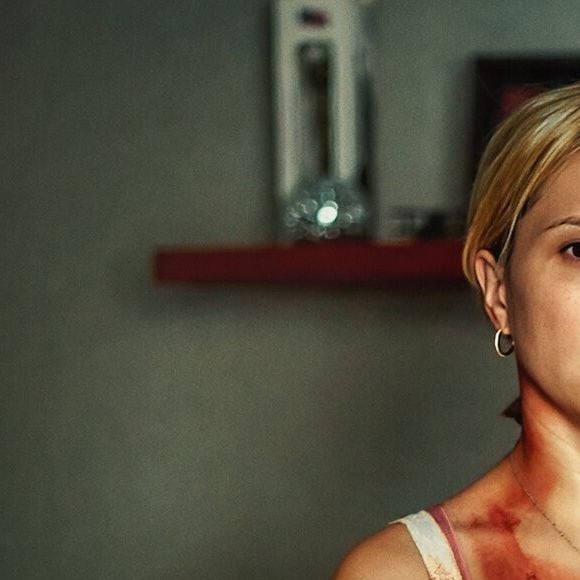 Atriz detalhou à VEJA o intenso processo de preparação para viver Elize Matsunaga e surpreendeu ao falar sobre acompanhamento psiquiátrico