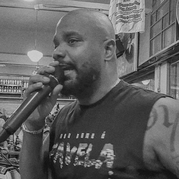 Arlindinho é um dos três filhos do sambista Arlindo Cruz, que teve um AVC em 2017