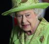 De acordo com informações da especialista Sally Bedell Smith, diante do bate-papo que teve com a prima da monarca, Rainha Elizabeth parecia não aprovar a união entre Meghan e Harry.