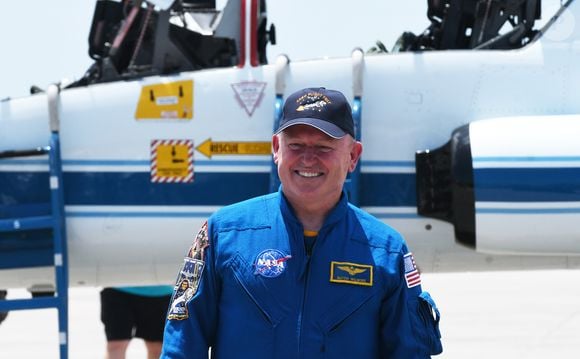 Já em maio de 2024: Butch Wilmore fazia testes para a decolagem da Starliner cerca de um mês depois