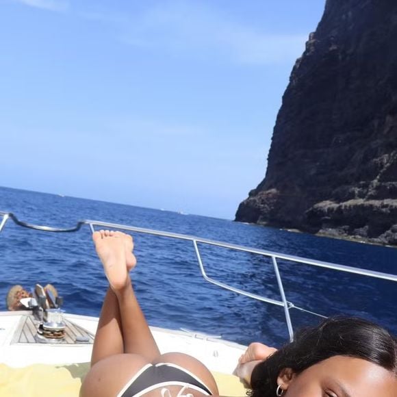 O relacionamento de quase dois anos terminou em fevereiro de 2024, seis meses antes de Rebeca conquistar a medalha de prata no individual geral da ginástica artística nos Jogos Olímpicos de Paris 2024.