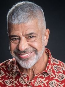 'Bem mais exótico': quase ninguém sabe, mas Lulu Santos muda de perfume quando sobe no palco