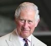 Em retribuição, o rei Charles III presenteou Donald Trump com a cópia do projeto da icônica Mesa Resolute do Salão Oval