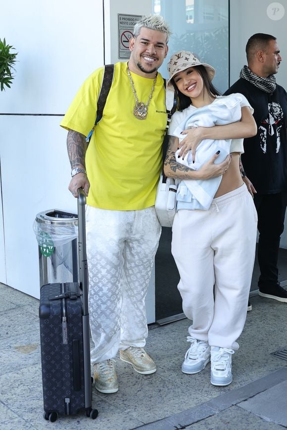 Bia Miranda também é mãe de Kaleb, seu filho com Buarque