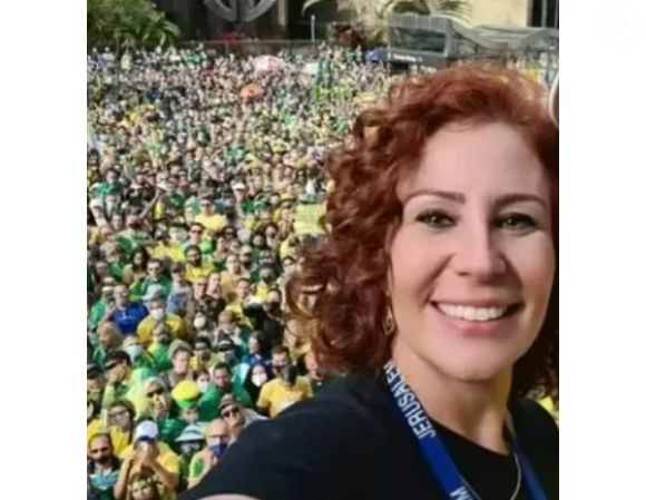 Bolsonaro aponta Carla Zambelli como responsável por sua derrota nas eleições de 2022.