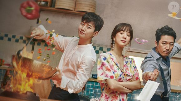 'Wok do Amor': após sua carreira desabar, o chef Seo Poong vai parar em um restaurante chinês decadente e tenta recomeçar ao lado de um ex-mafioso dono do local e de uma herdeira falida