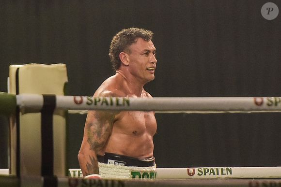 Popó condenou invasão de sua equipe e do time de Wanderlei Silva após o fim da luta: 'A briga aqui dentro é entre eu e ele'