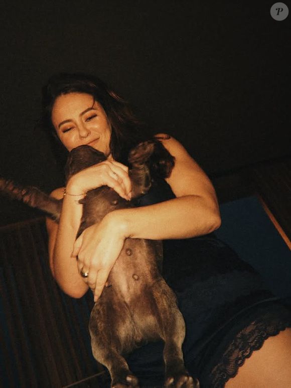 Paolla Oliveira mostrou muito carinho por seus bichinhos de estimação