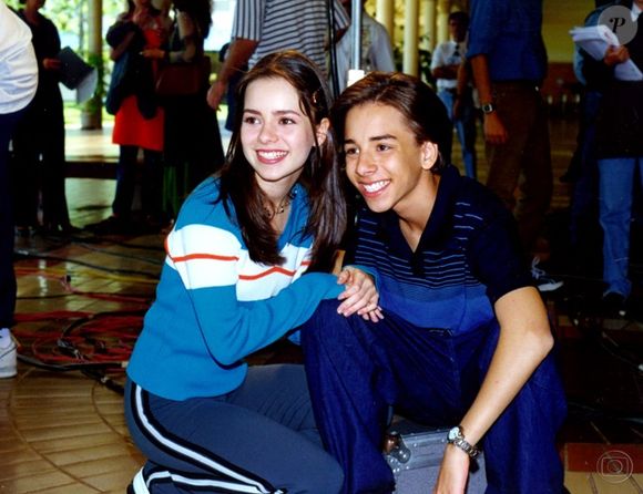 Globo estudou mudar de horário o seriado 'Sandy & Jr.' para aumentar audiência de Faustão