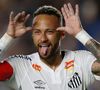 Após polêmicas e burburinho de casamento, Neymar, longe dos gramados há um mês, dá 'alfinetada': 'Felicidade...'