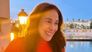 Claudia Raia mostra fotos de antes e depois de tratamento estético e mudança do rosto impressiona. Veja!