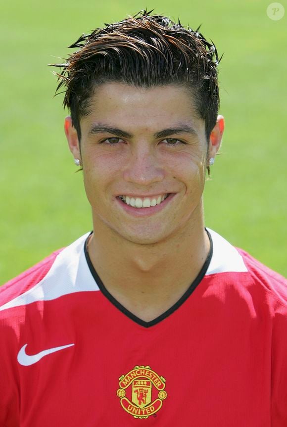 Cristiano Ronaldo levou alguns anos, mas conseguiu consertar sua maior queixa de beleza