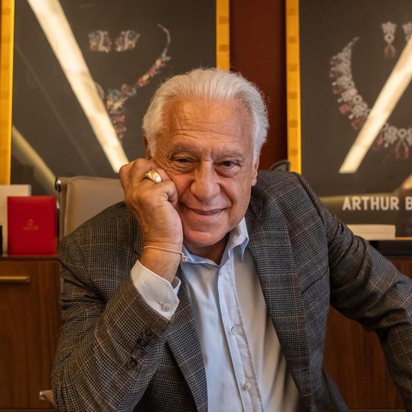 Arthur Brandão morre para dar uma guinada na novela 'Quem Ama Cuida'