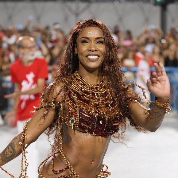 MC Rebecca também participou do ensaio técnico do Salgueiro