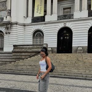 Filha atriz de Simony, Aysha Benelli negou cirurgia e dieta para emagrecer cerca de 40kg