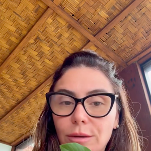 Giovanna Antonelli usa uma folha de louro fresca para atrair prosperidade e sucesso para o seu ano