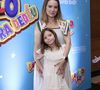 Atriz da novela 'Quatro por Quatro', Tatyane Goulart surgiu ao lado da filha, Catarina, de 6 anos, em lançamento da série 'Dindo Léo Pra Dedéu'