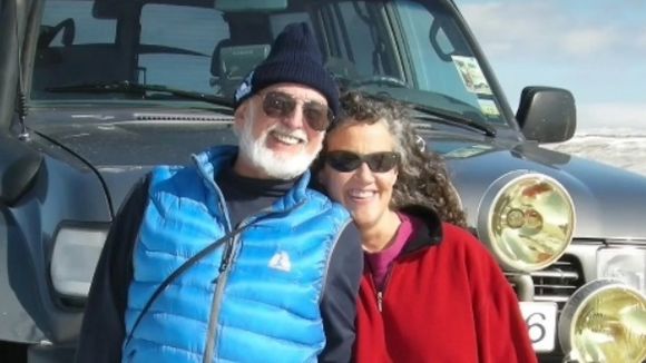 Os psicólogos Julie e John têm 35 anos de casamento: tudo o que esse casal nunca faz para que o relacionamento continue dando certo