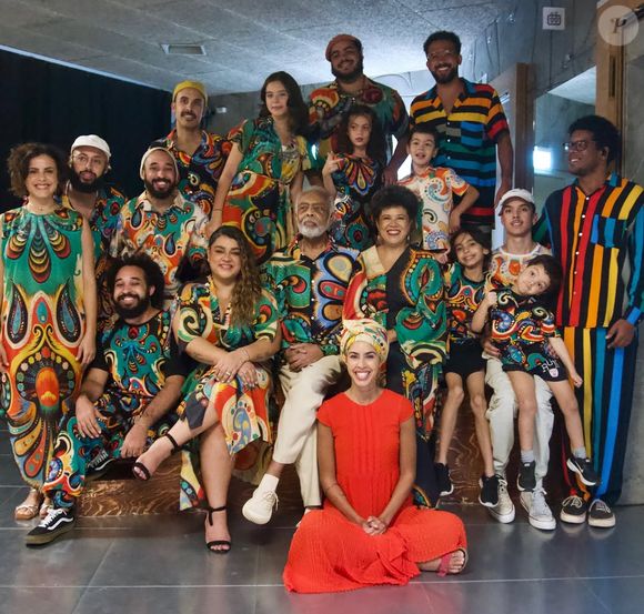 Mesmo diante da perda, o músico destacou que a data seguirá marcada pela “alegria e celebração”.