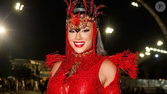 Juju Salimeni vai desfilar pela Barroca Zona Sul, em São Paulo