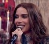 Anitta esteve presente no 'Domingão com Huck' como jurada da 'Dança dos Famosos' e usou o momento para melhorar a visibilidade de um negócio de família
