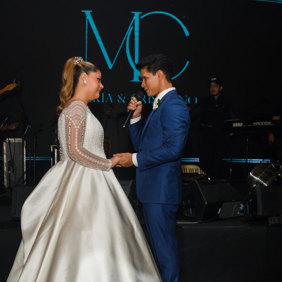 Filha de Tom Cavalcante, Maria Cavalcante e o cantor Cristiano namoram desde setembro de 2024