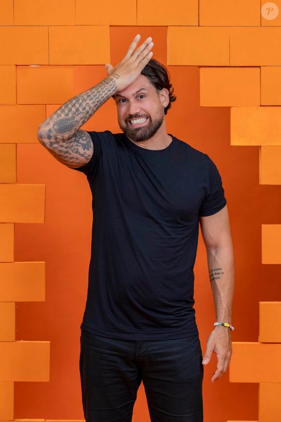 Brigido foi o terceiro eliminado do 'BBB 26' em um paredão com Ana Paula Renault e Leandro Boneco