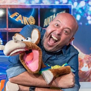 Alex Escobar é famosos por sua presença, junto com os Cavalinhos no 'Fantástico'.