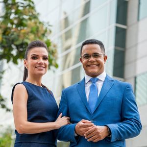 Marcelo Pereira foi promovido na Globo, mas terá apenas maior participação em jornal local; segundo colunista, emissora tem redação '90% branca'