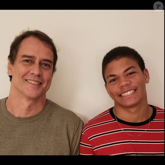 Marcello Antony adotou Francisco ainda bebê em seu antigo casamento, e já sabia do diagnóstico do filho, que teve mãe soropositiva, mas nunca chegou a desenvolver a AIDS