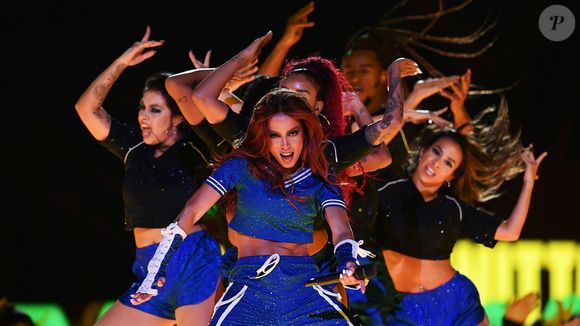 A brasileira Anitta será uma das estrelas das cerimônias de abertura da Copa do Mundo de 2026. A artista dividirá o palco com LISA, da Tailândia, e o nigeriano Rema, intérpretes da música "Goals", lançada para o álbum oficial da Fifa