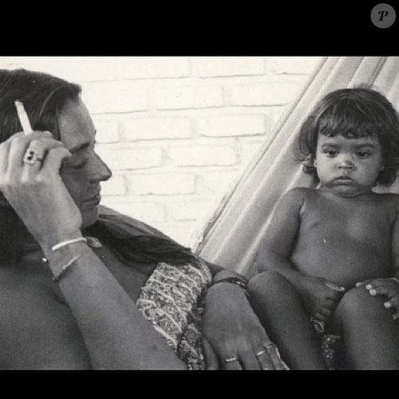 Mãe de Preta Gil é Sandra Gadelha, que foi casada com Gilberto Gil durante 11 anos