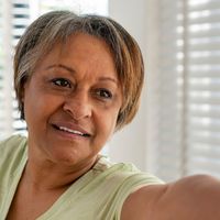 Dante Dionisi, professor de Educação Física: 'Esta rotina para maiores de 60 anos melhora a estabilidade, fortalece a postura, protege as articulações e previne quedas'