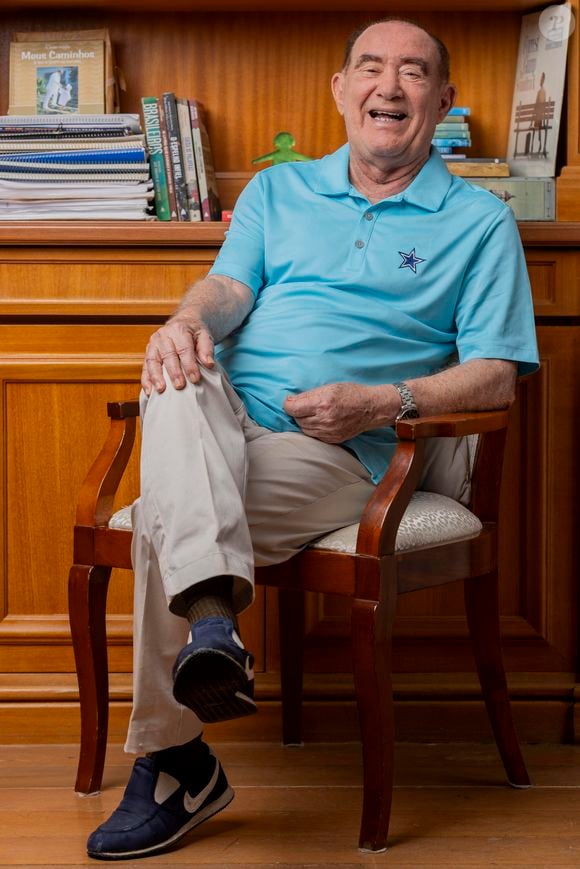 Renato Aragão 90 anos: o que muita gente não sabe é que essa trajetória gloriosa quase foi interrompida por uma tragédia