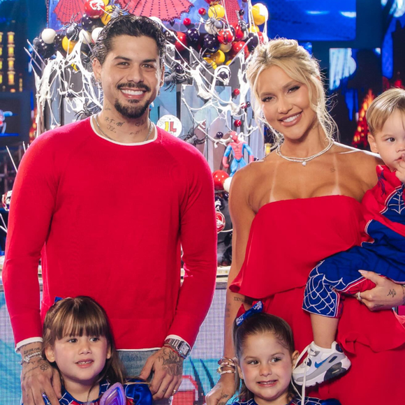 Virgínia fez mais uma festa de luxo, dessa vez para o filho, José Leonardo