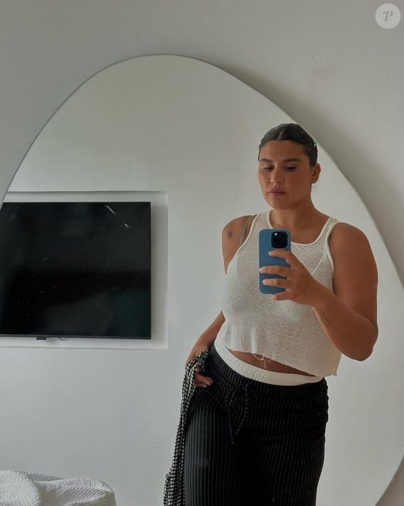 Giulia Costa tem quase 3 milhões de seguidores no Instagram