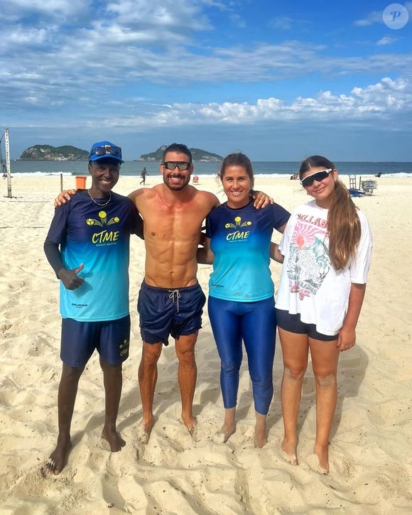 Cauã Reymond compartilhou uma sequência de fotos ao lado da filha, Sofia, de 13, fruto de seu relacionamento com a atriz Grazi Massafera, e deixou a web em choque com o quanto a menina cresceu