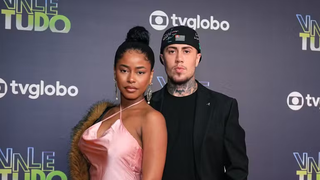 'Corpo sofrendo': Lorena Maria é diagnosticada com doença de pele após expor MC Daniel; corticoide e dieta específica farão parte do tratamento