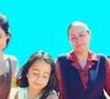 Melek dirá palavras emocionantes no final da novela turca 'Mãe': "Somos uma família, uma grande família. Eu sou Melek Gunes, filha da Zeynep Gunes. Eu sou a vida da minha mãe".