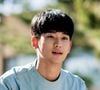 Moon Gang-tae de 'Tudo Bem Não Ser Normal': ele repreende sentimentos, vive em função do outro e carrega culpa e traumas. É emocionalmente contido e tem dificuldade em reconhecer suas próprias necessidades.