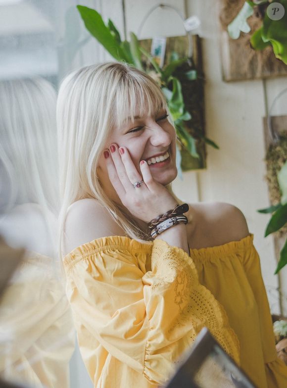 Estilo boho chic: peças amplas, mangas bufantes, franjas e até blusas no estilo ciganinha compõem essa temática tendência do Outono 2026.