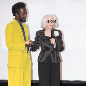 Fernanda Montenegro no lançamento de 'Vitória' ao lado de Alan Rocha