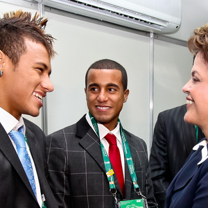 Antes de se assumir bolsonarista, Neymar quase ganhou uma 'ajudinha' de Dilma Rousseff para não deixar o Brasil. Entenda!