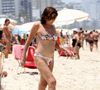 Na ocasião onde surgiram os primeiros registros de Betty usando biquíni, ela reclamou: 'Saia da água com os cabelos revirados e o biquíni torto'.