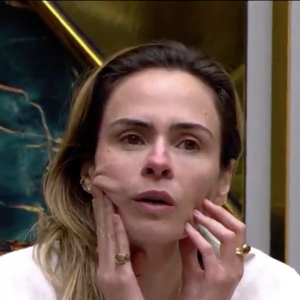 Ana Paula Renault decidiu ficar no 'BBB 26' e não ir velar nem sepultar o pai, morto aos 96 anos em 19 de abril de 2026