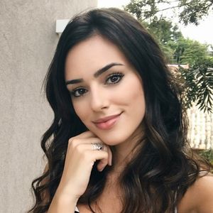 Nesta foto, a beleza de Bruna Biancardi já estava amadurecendo